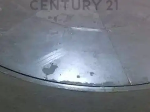 Tucumán 300, Piso 0