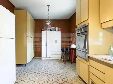 Liniers al 400, entre Gral. paz y Haedo