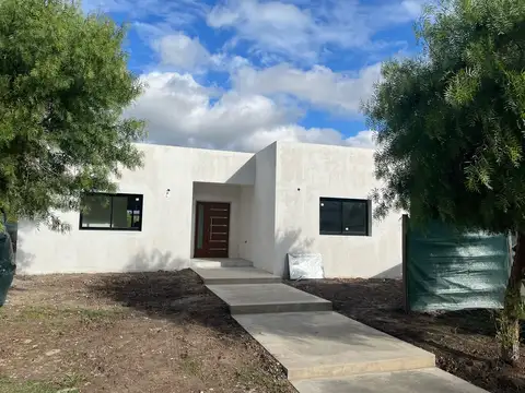 Casa  en Venta ubicado en San Ramón, Pilar del Este, Pilar