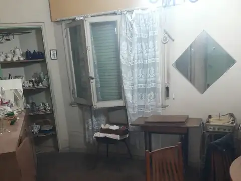 Casa 4 ambientes con 1 baño