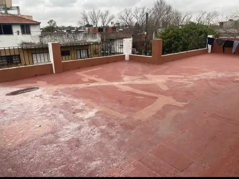 Ph  en alquiler a una cuadra de la estacion  Jose Leon Suarez