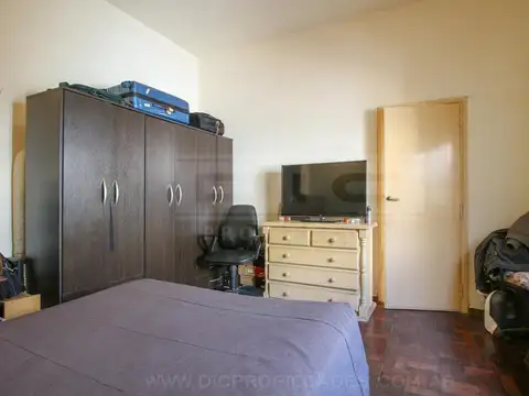 Depto Tipo Casa en Venta 40 años