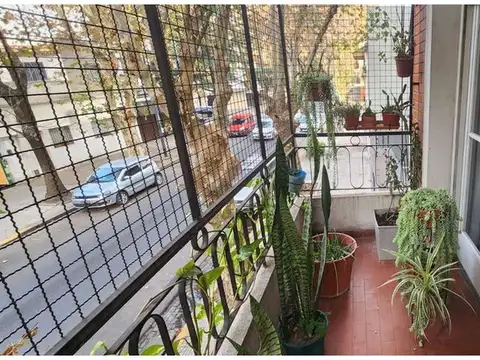 Departamento 4 ambientes con 2 baños