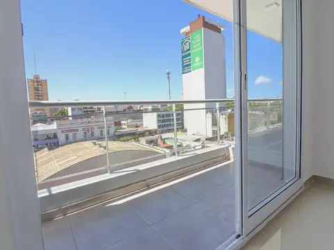 Departamento en Alquiler en General San Martin, $ 650.000