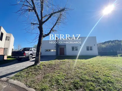 Casa venta 5 ambientes en Haras Santa María Los Eucaliptos lote de 780m2