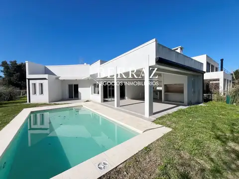 Casa venta 5 ambientes en Haras Santa María Los Eucaliptos lote de 792 m2