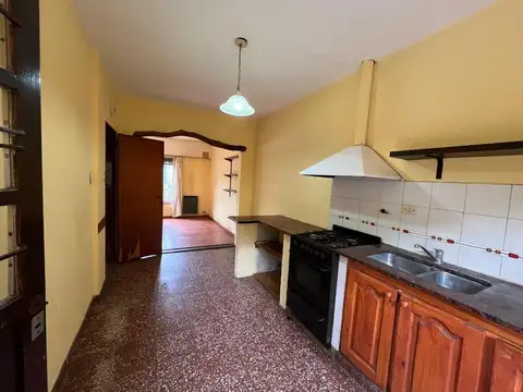 Depto Tipo Casa 4 ambientes con 1 baño