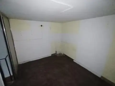 LOCAL DE 36m2 EN ALQUILER, EXCELENTE UBICACION, PLENO CENTRO