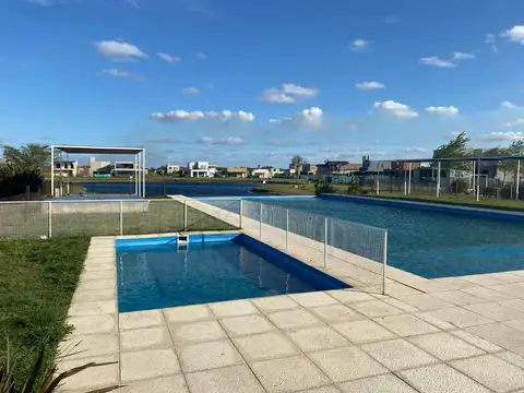 Terreno en Venta en Laguna Azul, USD 21.500