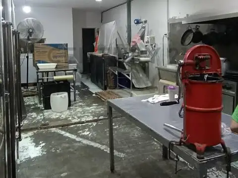 Local en Venta 52 años