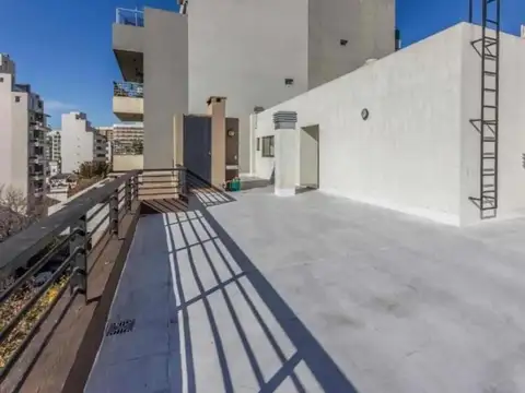 Valentín Virasoro 900