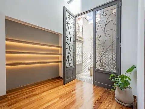 Depto Tipo Casa 4 ambientes con 3 baños