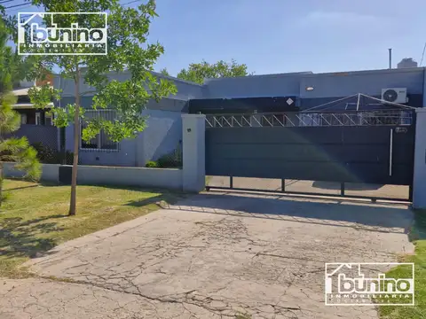 Casa EN VENTA en Funes - 3 Dormitorios