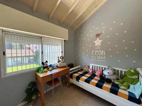 Depto Tipo Casa en Venta de 4 ambientes