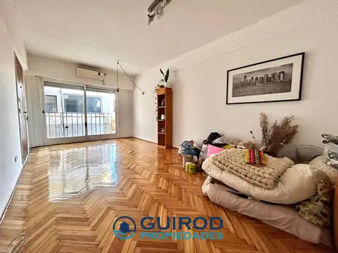 ALQUILER HERMOSO 2 AMBIENTES CON GRAN BALCON