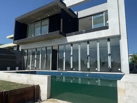 Casa  en Alquiler en El Yacht, Nordelta, Tigre