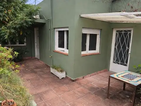 Gobernador Inocencio Arias 3100