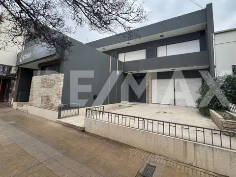 VENTA CASA APTO PROFESIONAL/COMERCIAL/DESARROLLO