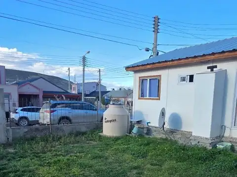 Rada Tilly – Terreno en esquina con dos viviendas