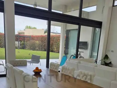 Casa en Venta 2025 años