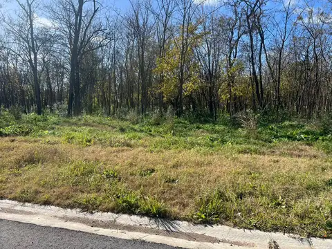 Lote en Pinares Exaltación de la Cruz