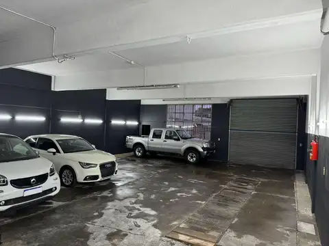 Galpón en Venta en Tolosa [Cod: 073]