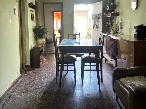 Depto Tipo Casa en Venta 63 años