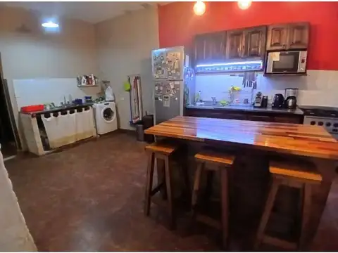 Casa sobre lote propio - Barracas