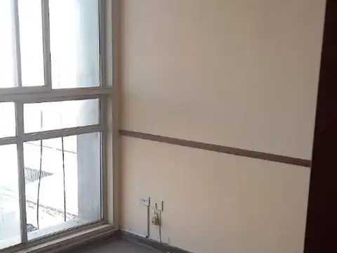 Oficina en Venta al Este