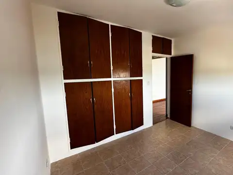 Departamento en Alquiler en Campana, $ 600.000