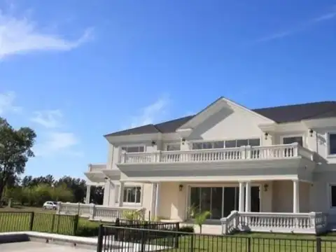 Terreno en Venta en Chateau Pilar, USD 135.655