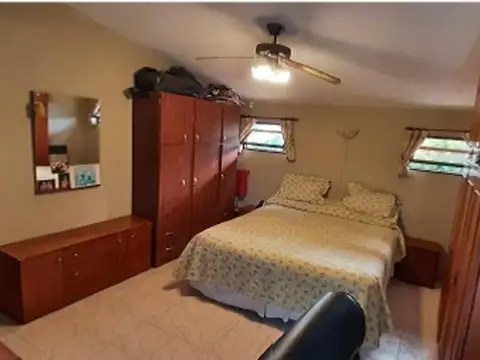 Casa en Barrio Residencial de Unquillo – Pileta y Quincho