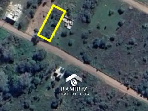 Terreno en Venta 30  mts Fondo