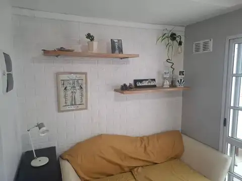 Depto Tipo Casa en Venta de 2 ambientes
