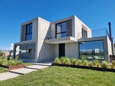 Casa en venta en Pilara | VCO Propiedades