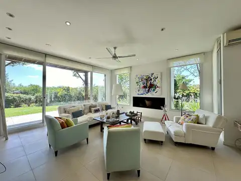 Casa en venta en Estancias Del Pilar La Pionera Pilar