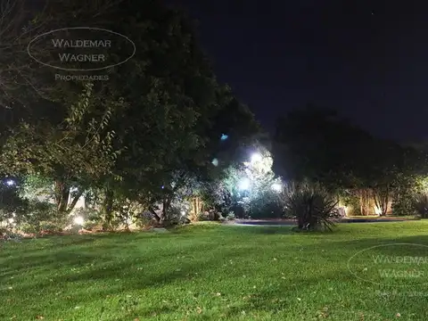 Casa 6 ambientes con 3 baños