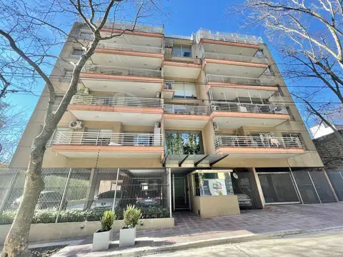 OPORTUNIDAD! IMPECABLE DEPARTAMENTO DE 100 M2 CON COCHERA EN SAN FERNANDO