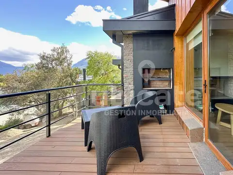 Departamento frente al Golf y cancha de Tenis en Arelauquen Golf