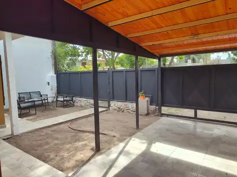 Casa en Venta en Funes, USD 210.000