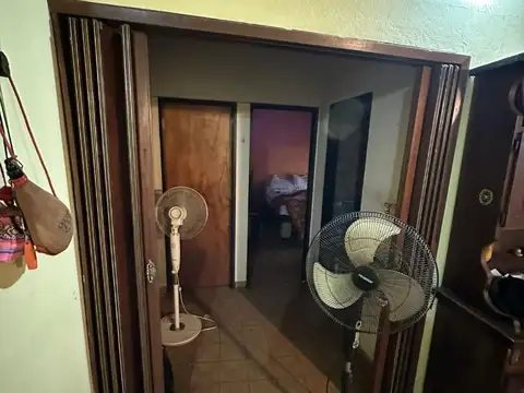 CASA EN GENERAL RODRIGUEZ EXCELENTE UBICACIÓN