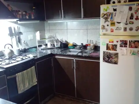 Depto Tipo Casa en Venta en Valentin Alsina, USD 53.000