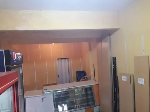 Cullen 4800 Villa Urquiza Local U$65.000