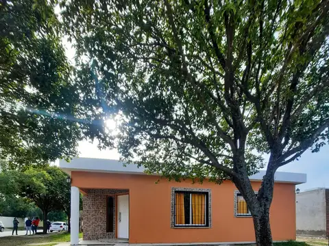 Casa en Venta en Colonia Caroya, USD 90.000