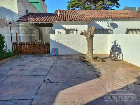 Depto Tipo Casa en Venta con 1 cocheras