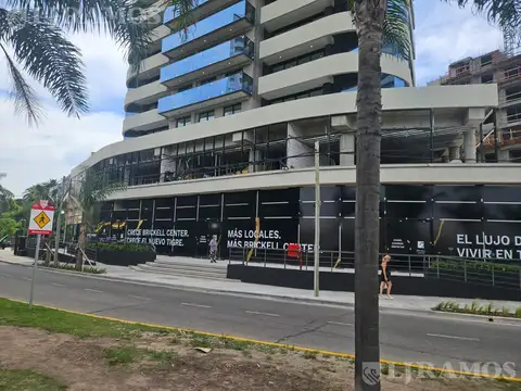 Local en Alquiler A Estrenar