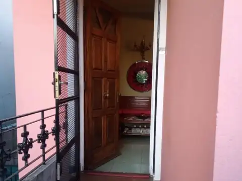Depto Tipo Casa en Venta en Ramos Mejia, USD 119.000