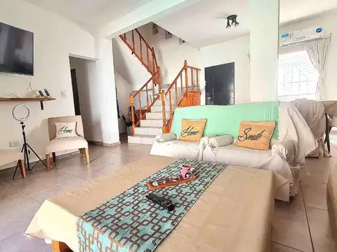 Venta Casa 5 amb, Jardin, Pileta, San Isidro