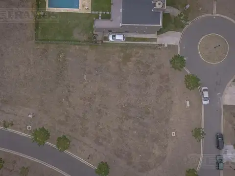 Terreno en  Barrio Cerrado Santo Tomás, Pilar