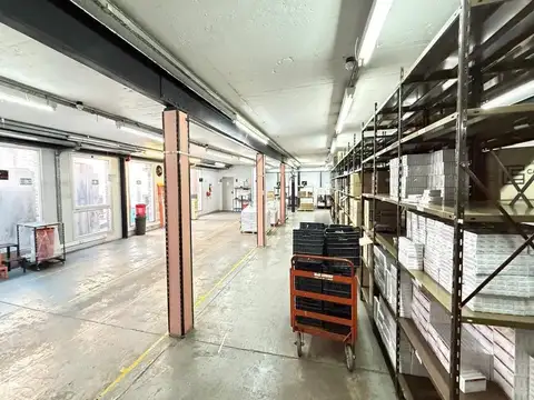 Galpon en Venta en Boca, USD 3.700.000